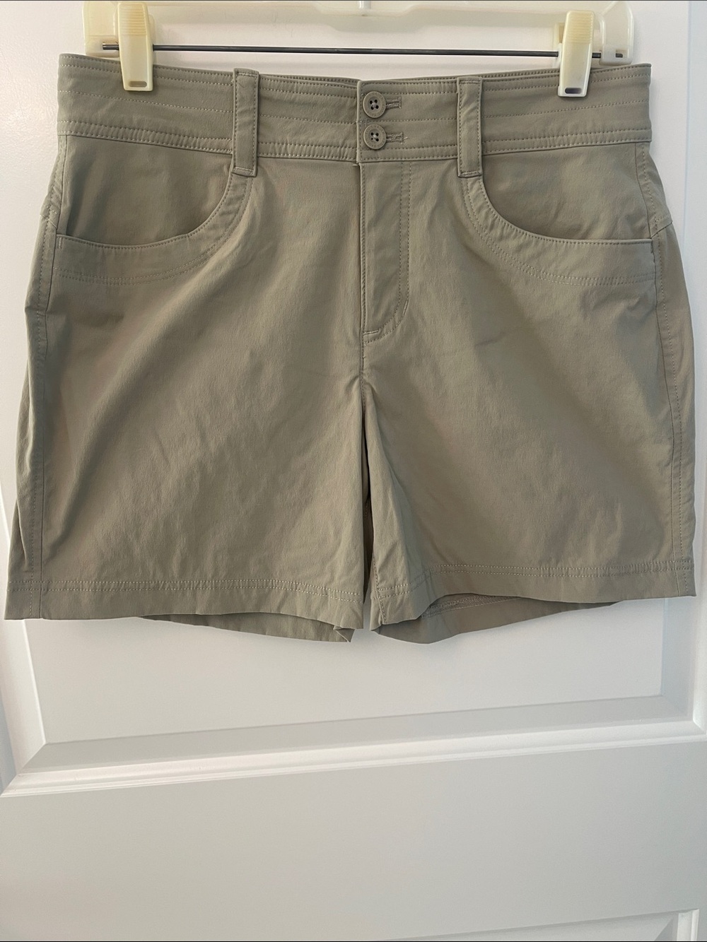 Eddie Bauer Tan High-Rise Utility Shorts